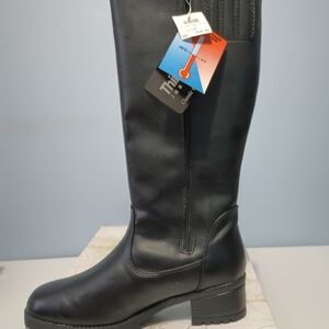 Elegant Black Knee-High Winter Boots